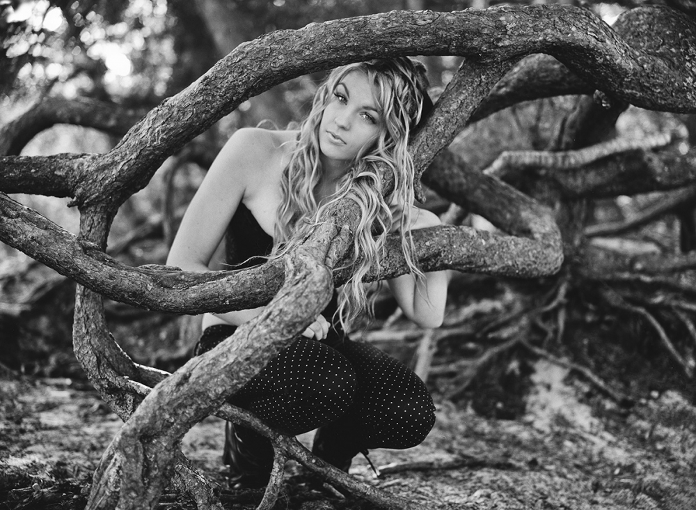 In the Arms of Kraken. Ola